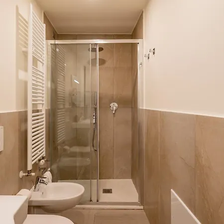 Mamma Mia Holidays - Maggiore Apartment Bolonia